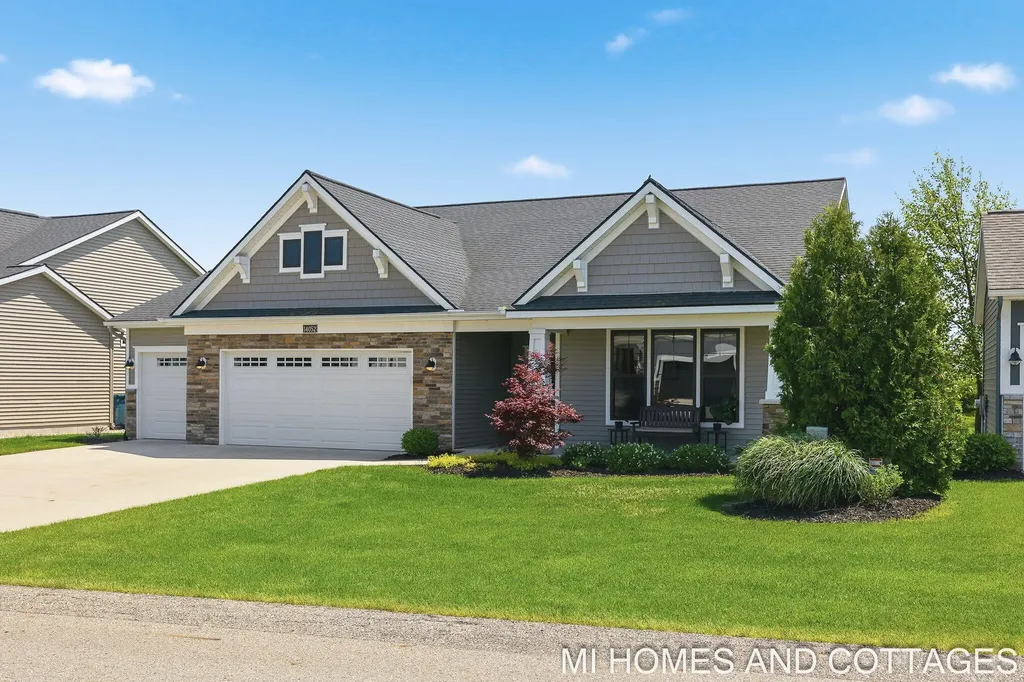 14052 Phoenix Place Holland Charter Township MI 49424