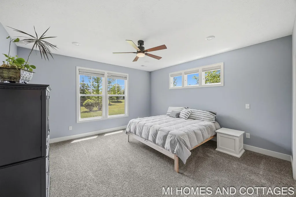 14052 Phoenix Place Holland Charter Township MI 49424