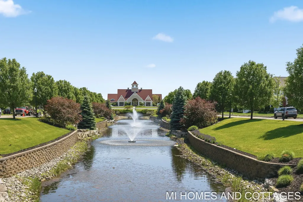 14052 Phoenix Place Holland Charter Township MI 49424