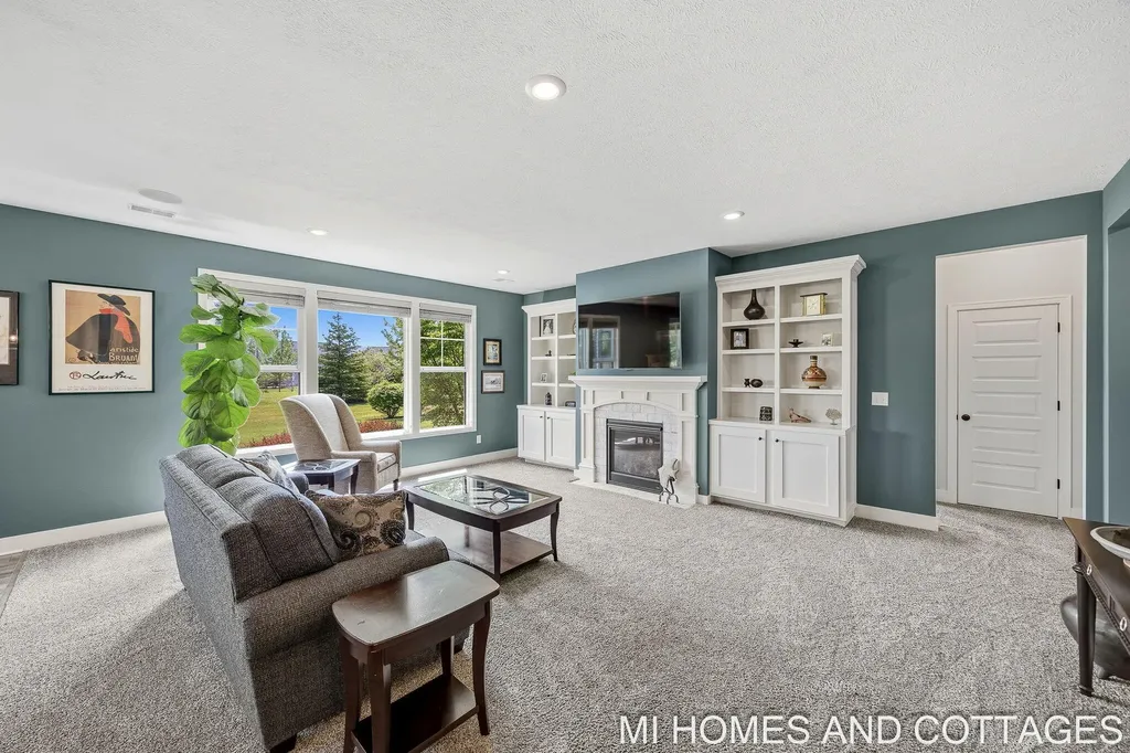 14052 Phoenix Place Holland Charter Township MI 49424