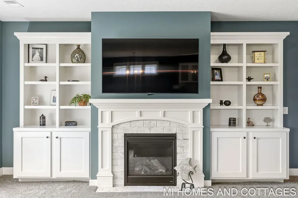 14052 Phoenix Place Holland Charter Township MI 49424