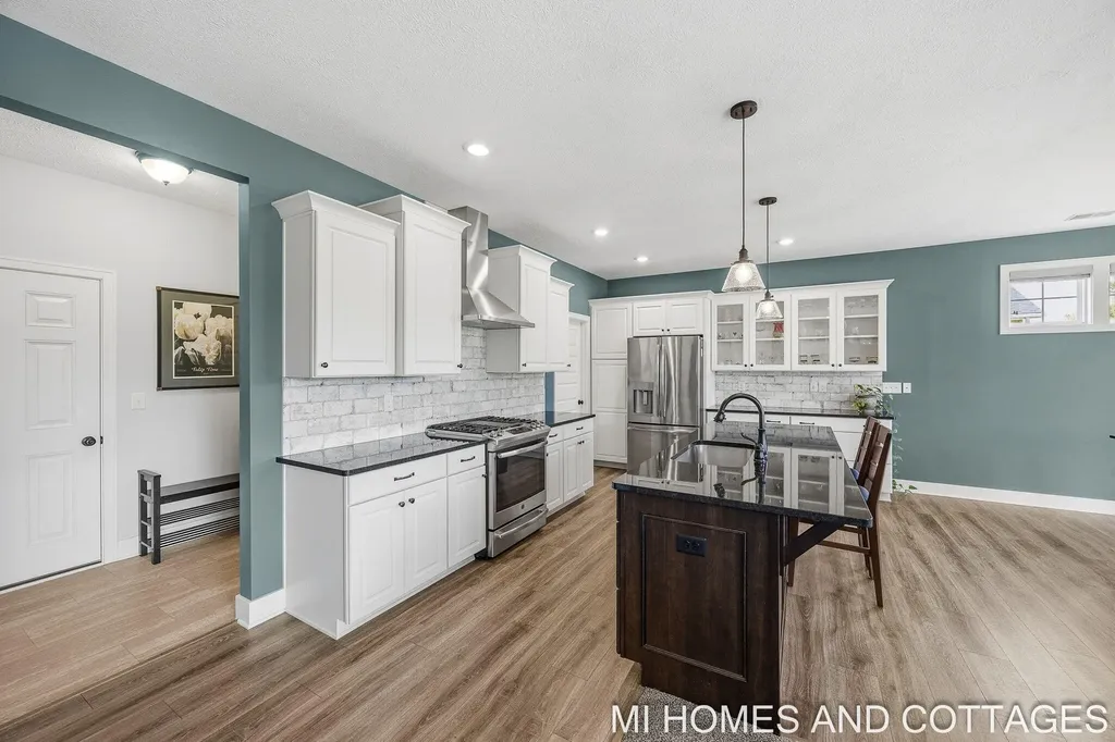 14052 Phoenix Place Holland Charter Township MI 49424