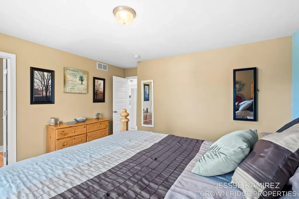 1008 Peaceful Drive SE Gaines Charter Township MI 49315