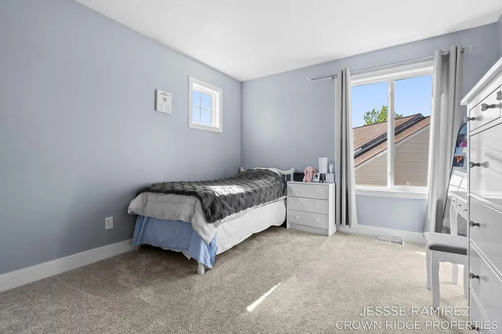 1008 Peaceful Drive SE Gaines Charter Township MI 49315