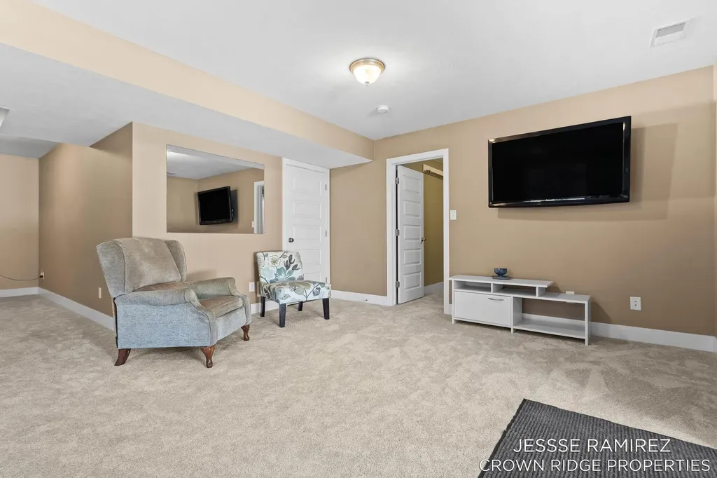 1008 Peaceful Drive SE Gaines Charter Township MI 49315