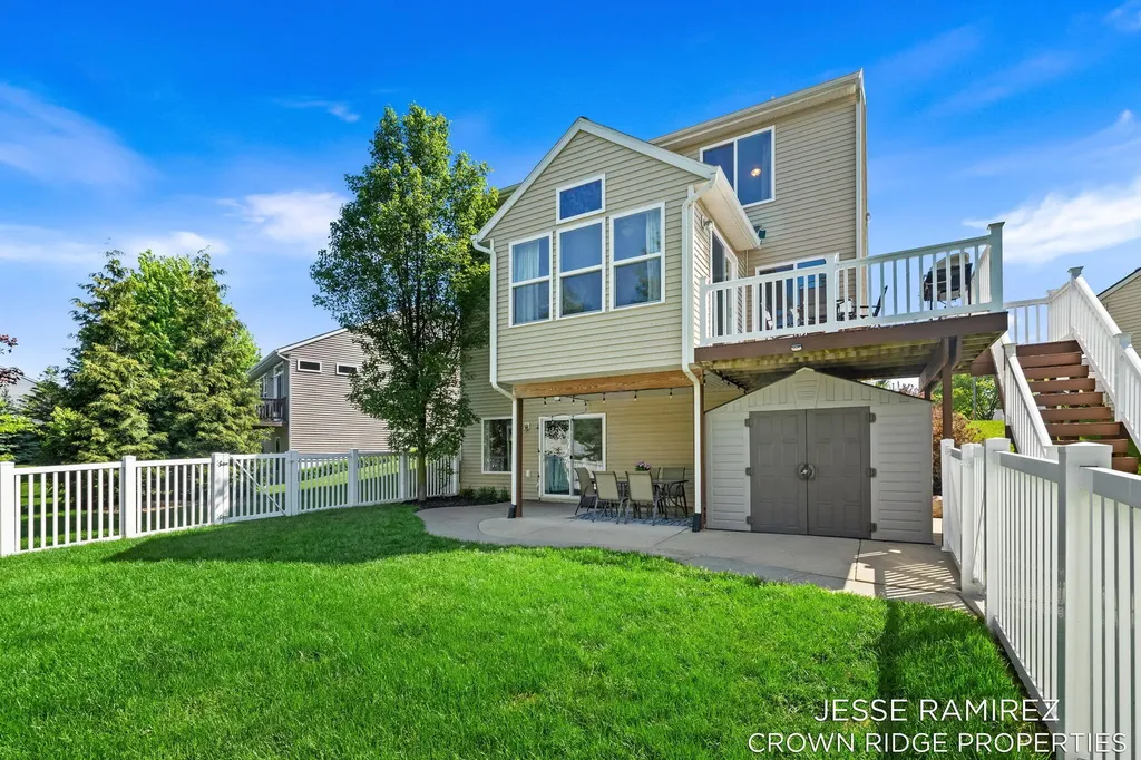 1008 Peaceful Drive SE Gaines Charter Township MI 49315