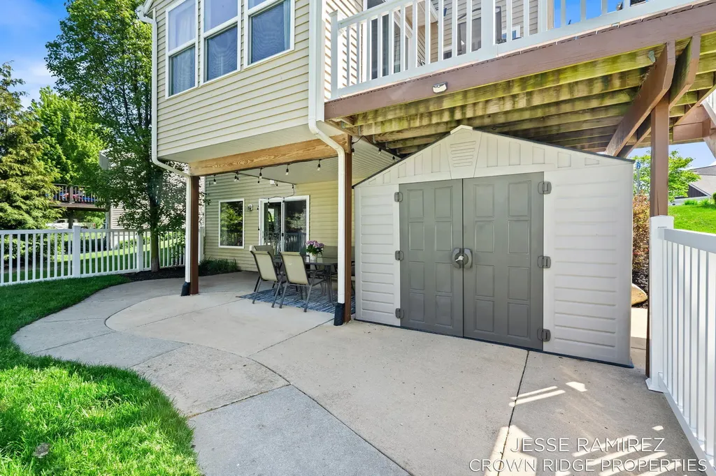 1008 Peaceful Drive SE Gaines Charter Township MI 49315