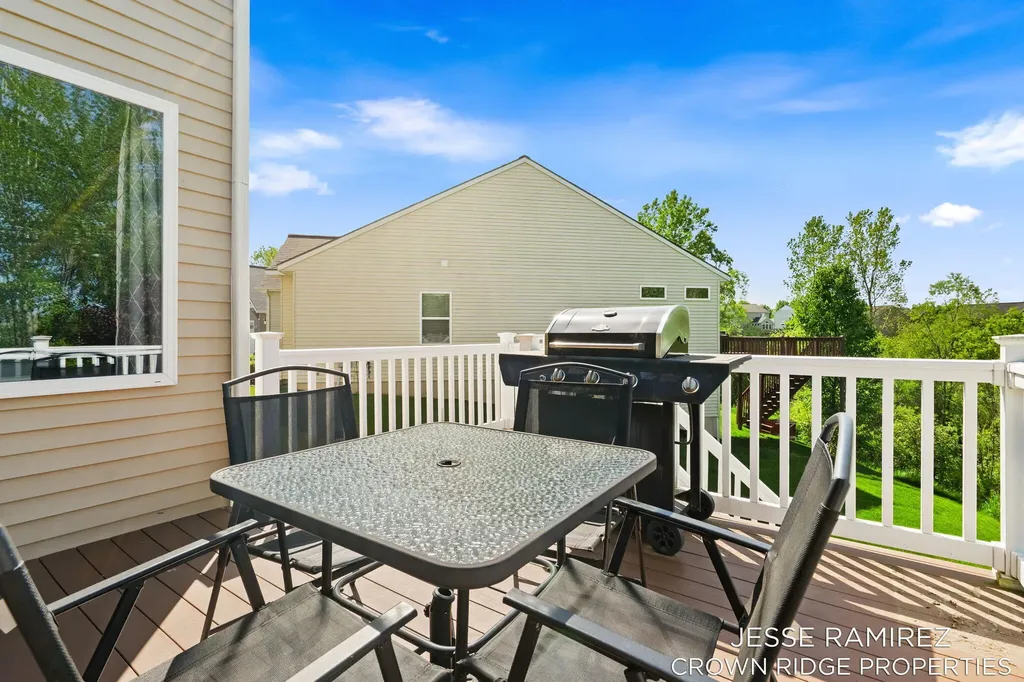 1008 Peaceful Drive SE Gaines Charter Township MI 49315