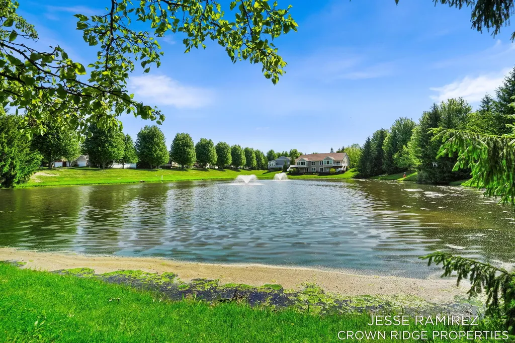 1008 Peaceful Drive SE Gaines Charter Township MI 49315