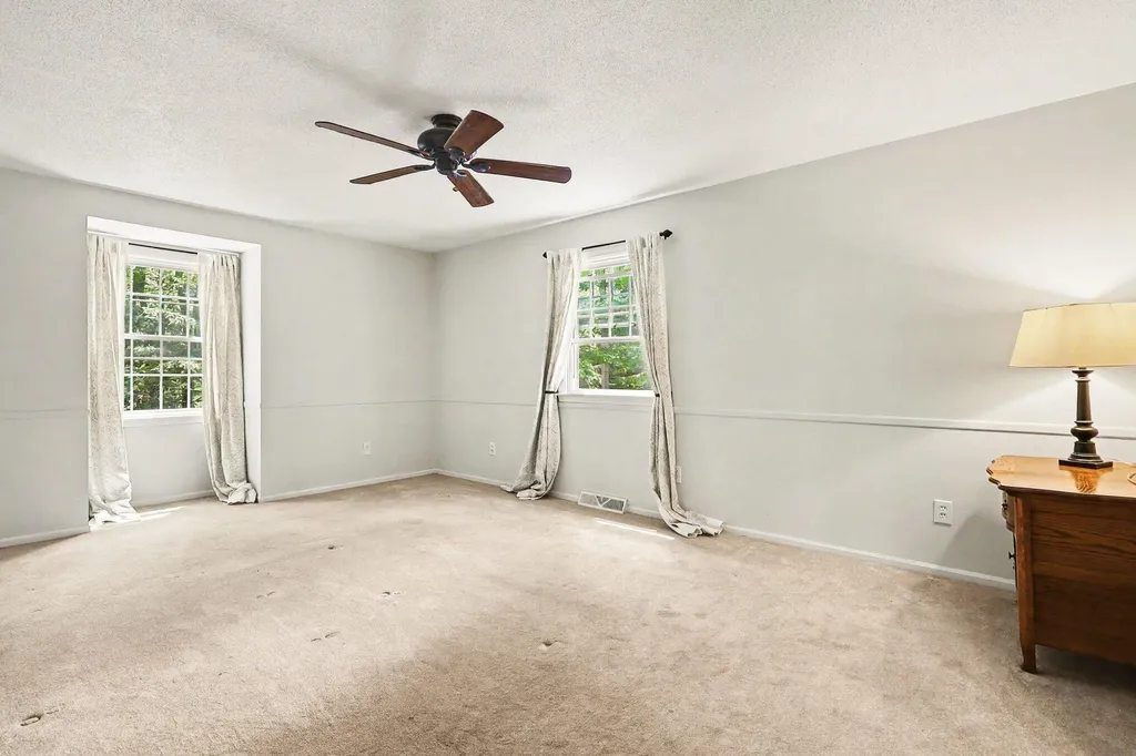 280 Portchester Road Park Township MI 49424