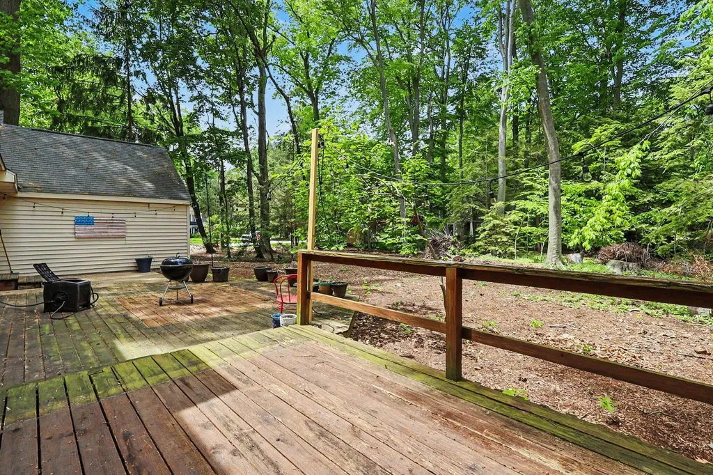 280 Portchester Road Park Township MI 49424