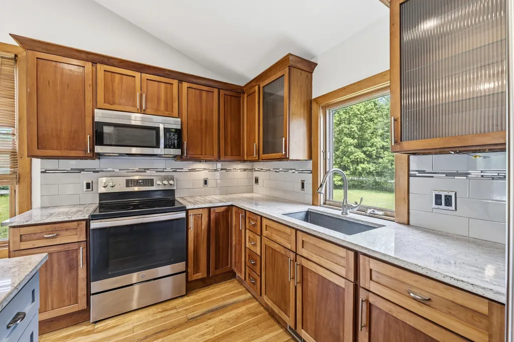 2995 65th Street Saugatuck Township MI 49408