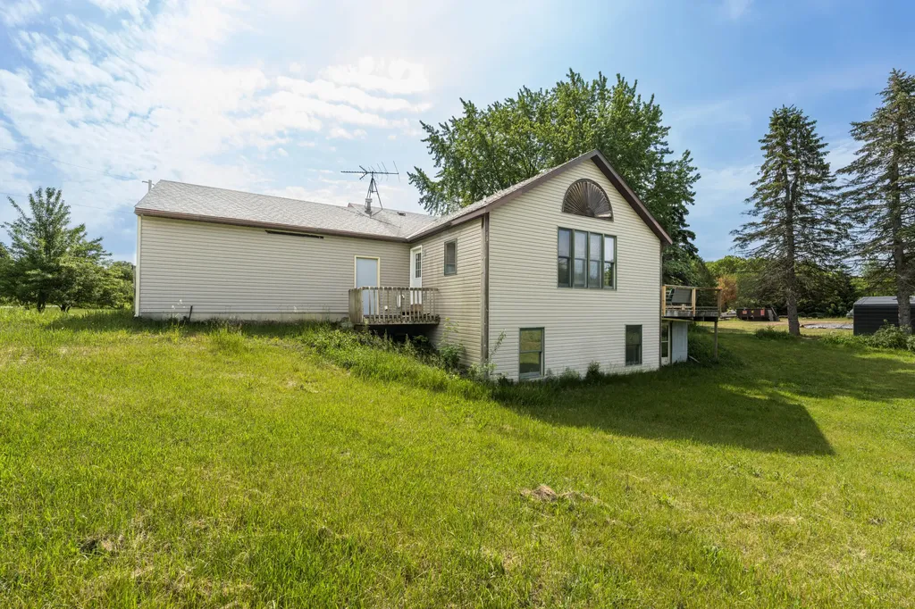 2995 65th Street Saugatuck Township MI 49408