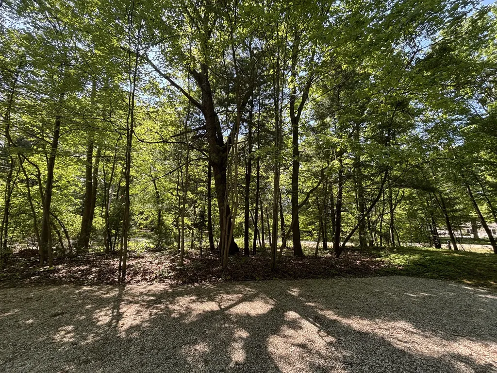8417 W Shore Drive Columbia Township MI 49056