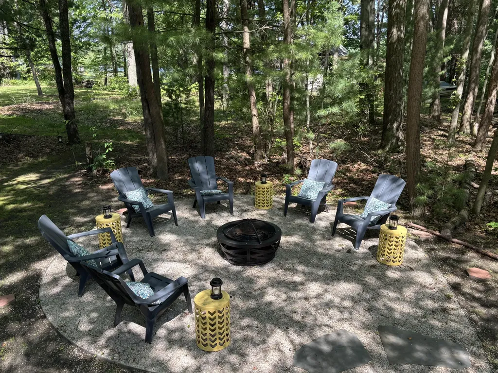 8417 W Shore Drive Columbia Township MI 49056