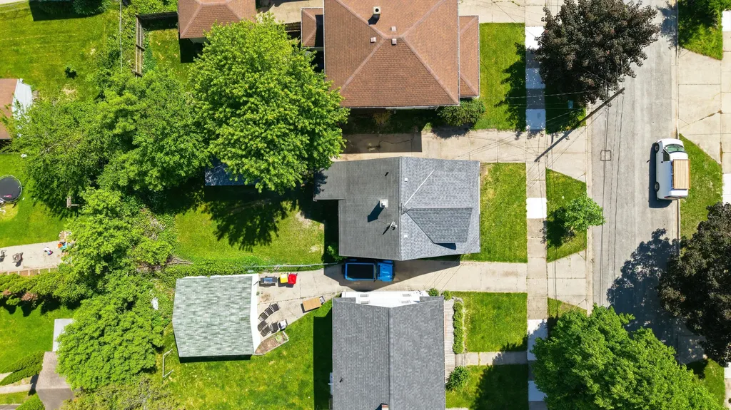 1019 Vernon Street NE Grand Rapids City MI 49503
