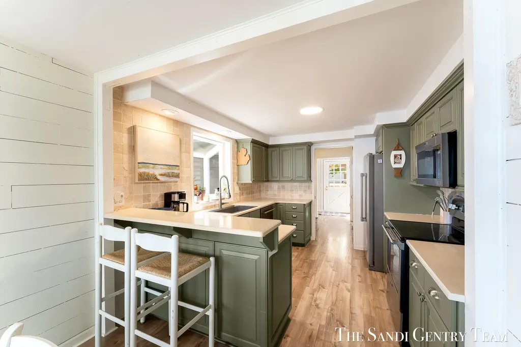 6633 Bass Lake Boulevard Summit Township MI 49449