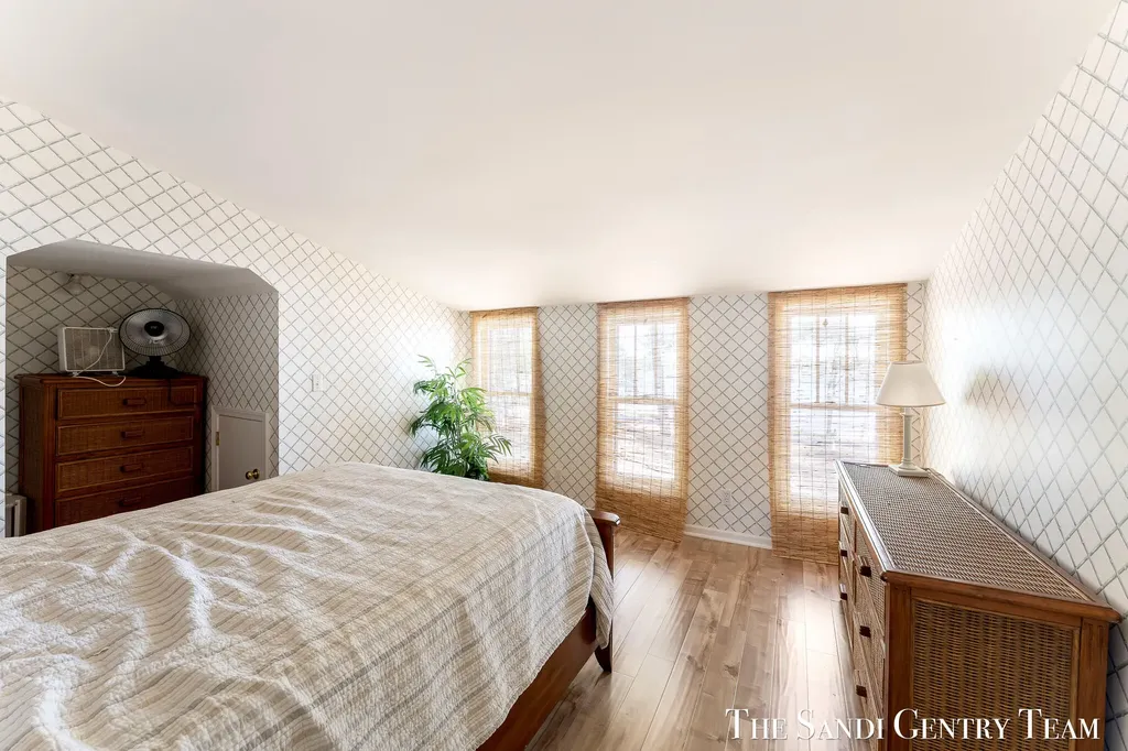 6633 Bass Lake Boulevard Summit Township MI 49449