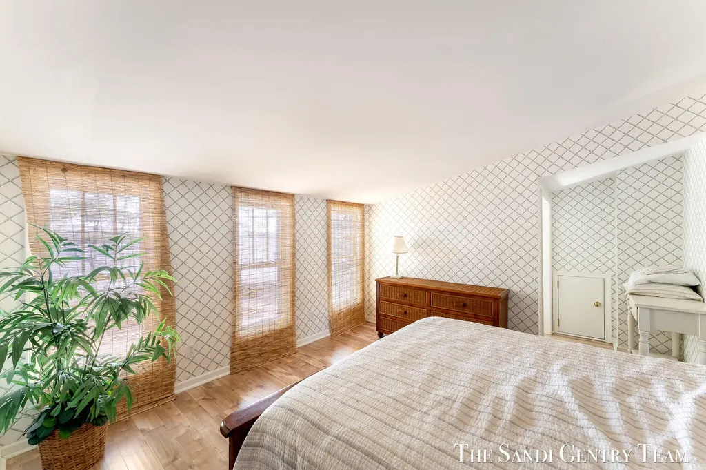 6633 Bass Lake Boulevard Summit Township MI 49449