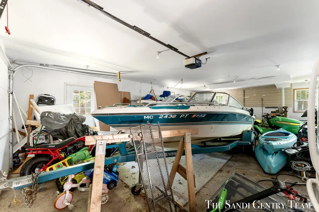 6633 Bass Lake Boulevard Summit Township MI 49449