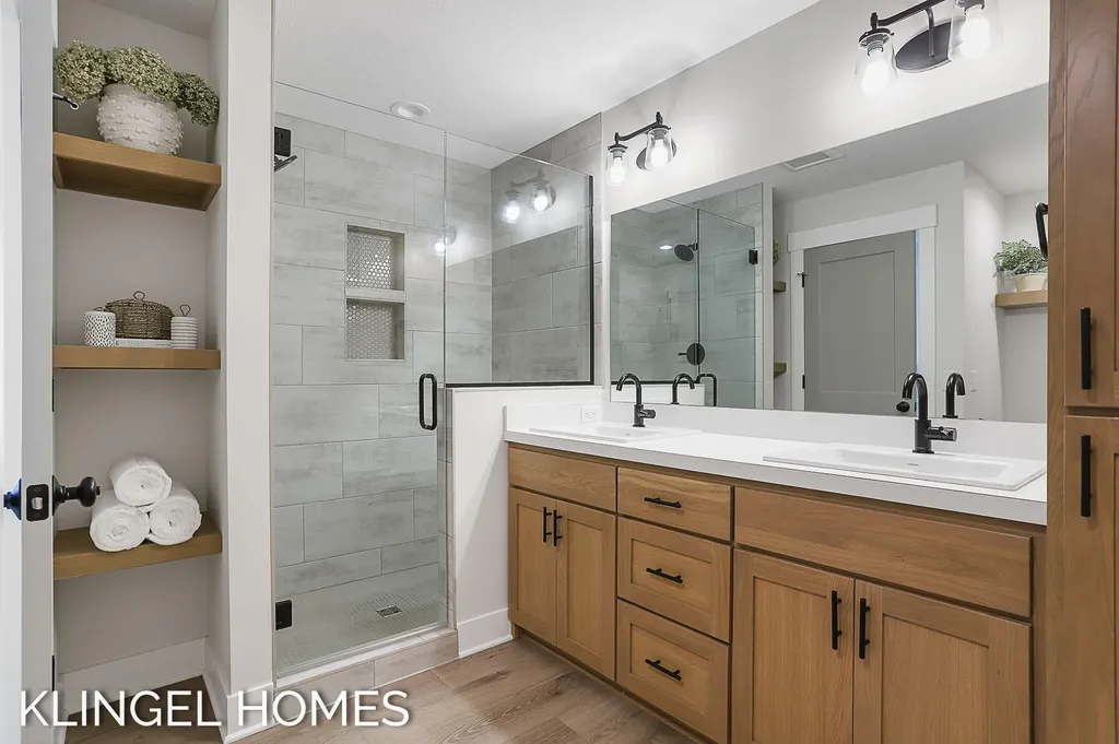 7268 Yellowstone Drive Georgetown Charter Township MI 49426