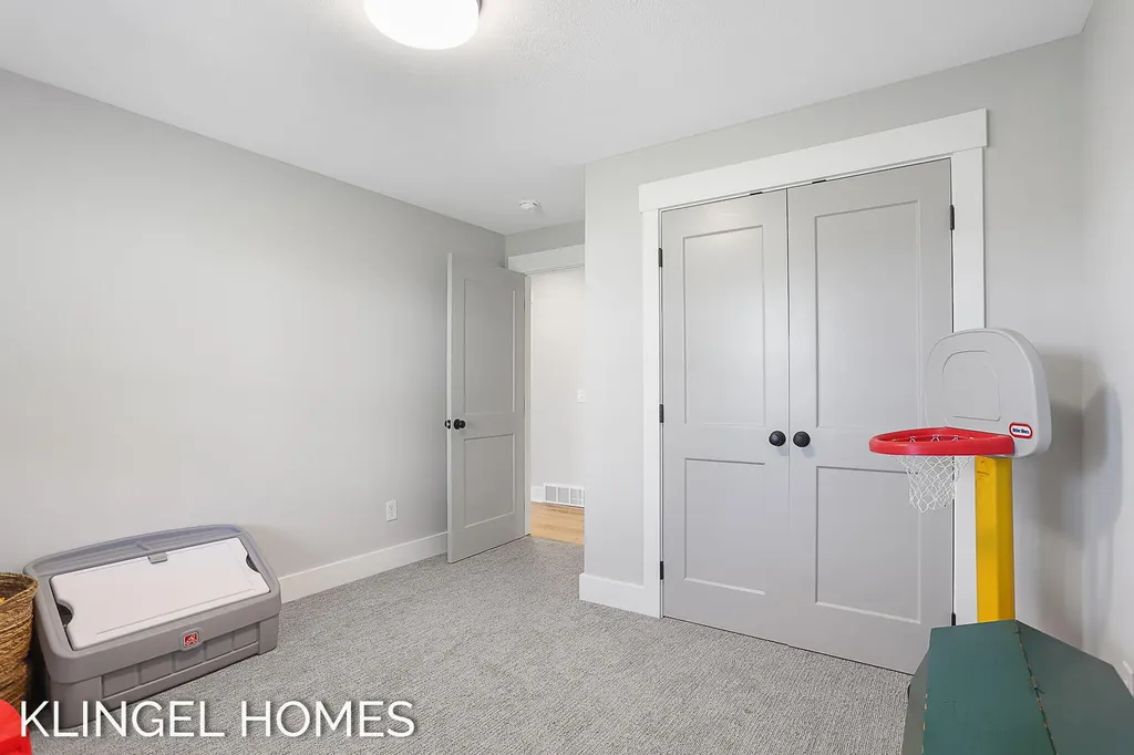 7268 Yellowstone Drive Georgetown Charter Township MI 49426