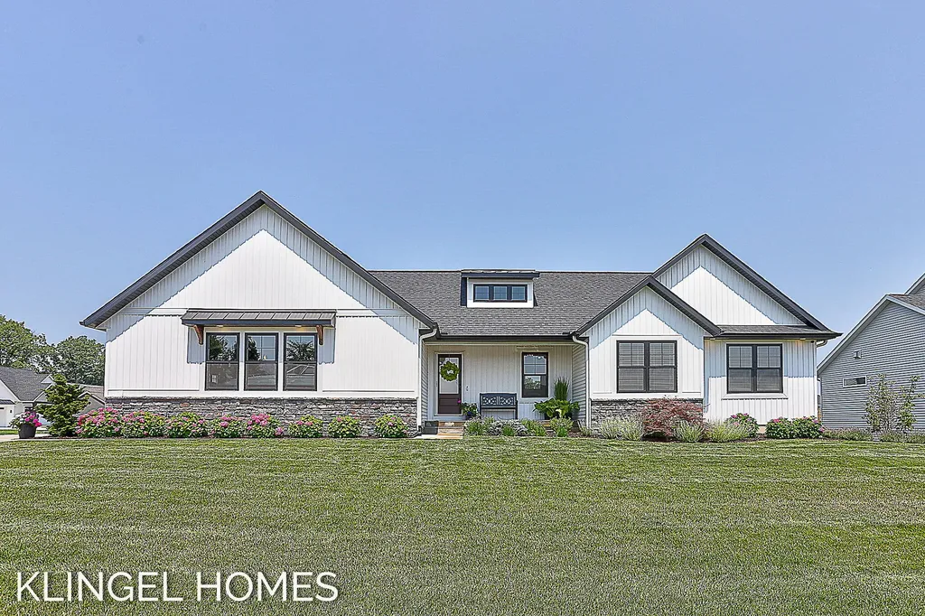 7268 Yellowstone Drive Georgetown Charter Township MI 49426