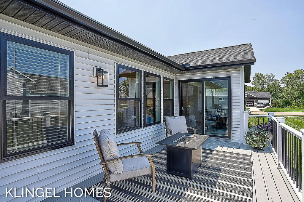 7268 Yellowstone Drive Georgetown Charter Township MI 49426