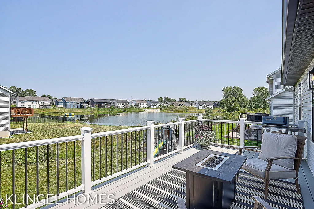7268 Yellowstone Drive Georgetown Charter Township MI 49426