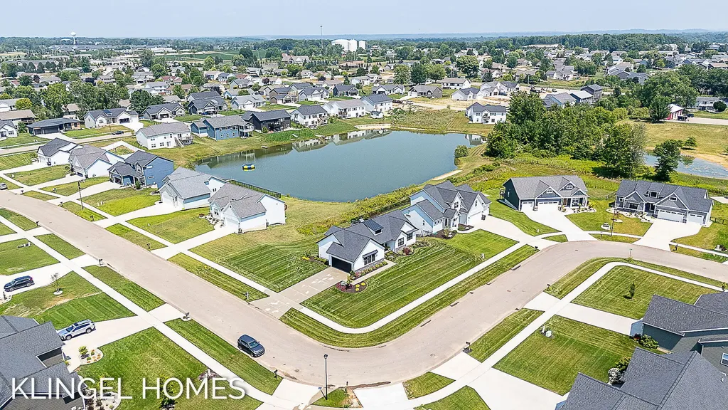 7268 Yellowstone Drive Georgetown Charter Township MI 49426