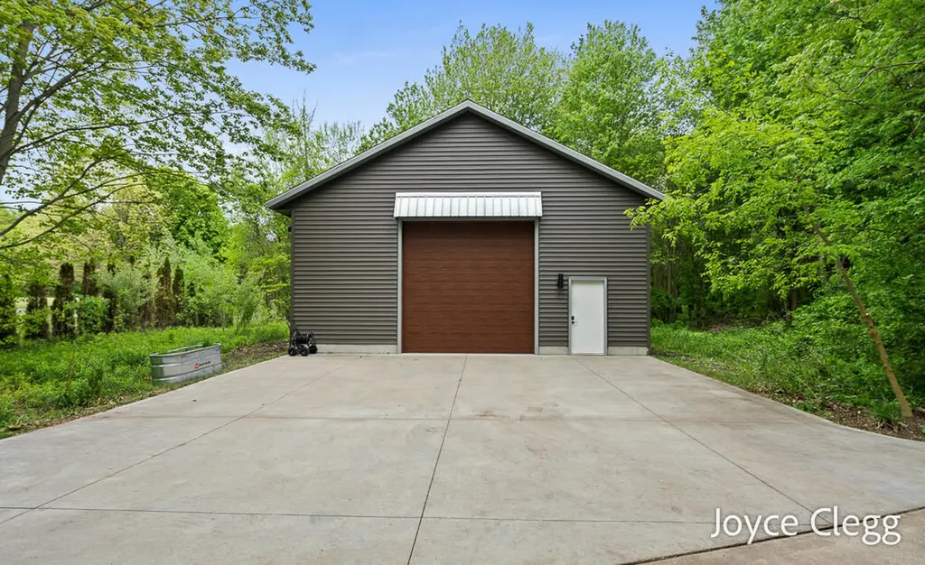 6432 146th Avenue Laketown Township MI 49423