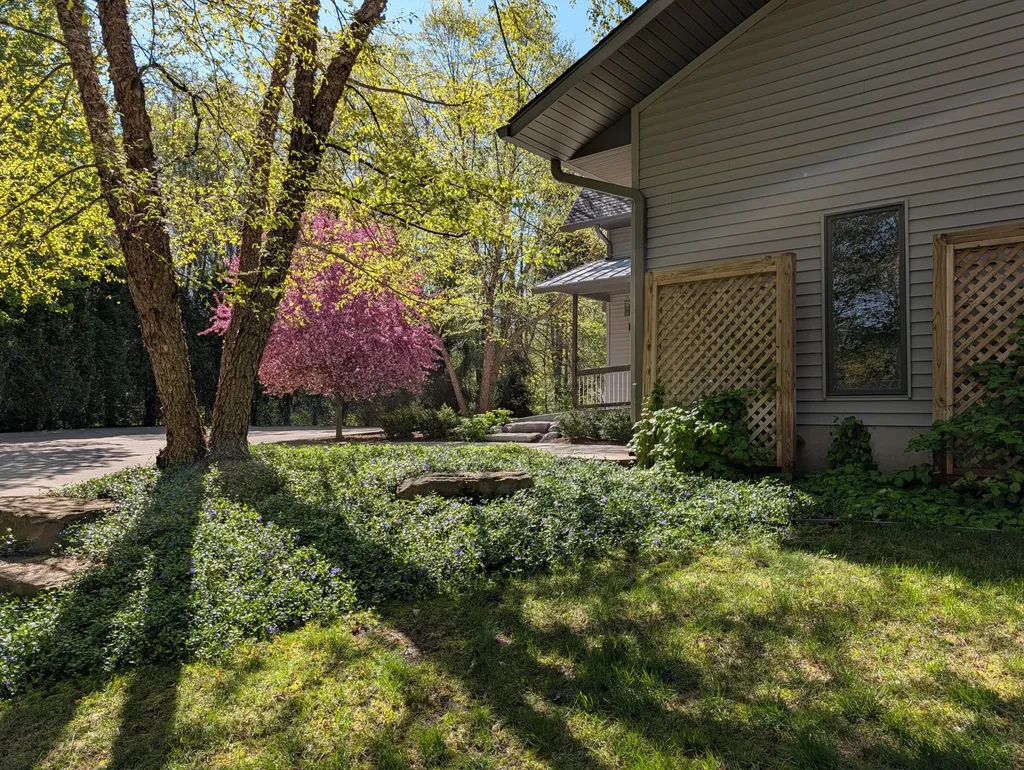 6432 146th Avenue Laketown Township MI 49423
