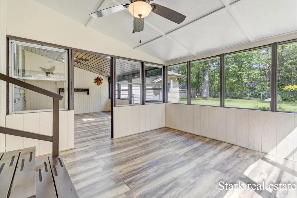 1290 Cardinal Circle Drive Muskegon Charter Township MI 49445