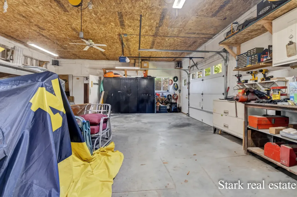 1290 Cardinal Circle Drive Muskegon Charter Township MI 49445