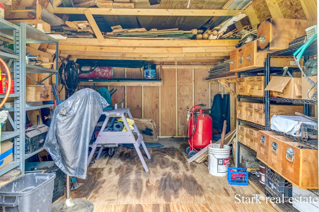 1290 Cardinal Circle Drive Muskegon Charter Township MI 49445