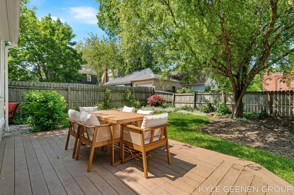 1347 Fisk Road SE Grand Rapids City MI 49506
