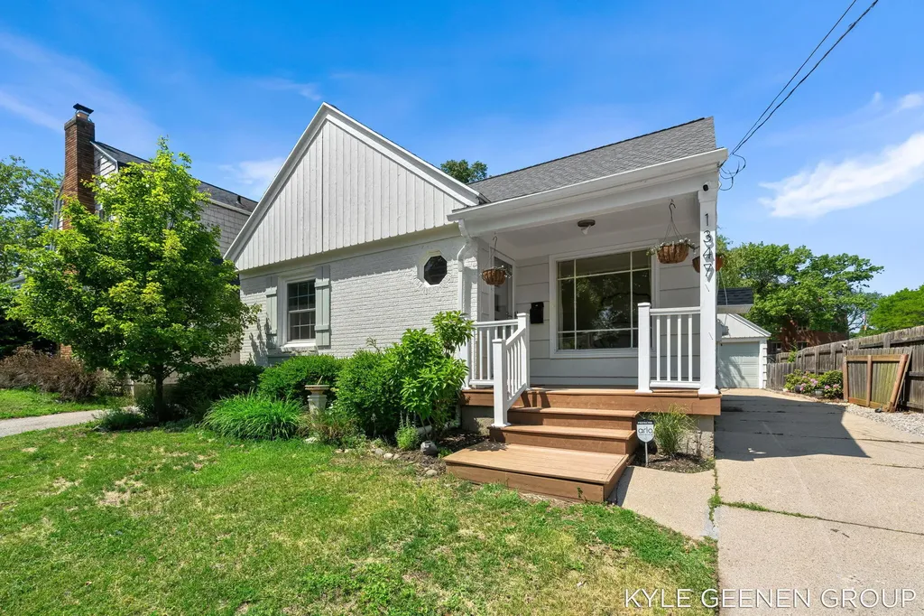 1347 Fisk Road SE Grand Rapids City MI 49506