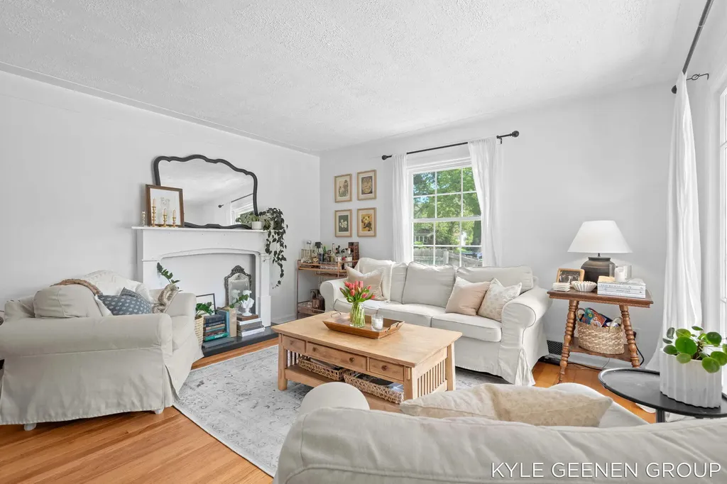 1347 Fisk Road SE Grand Rapids City MI 49506