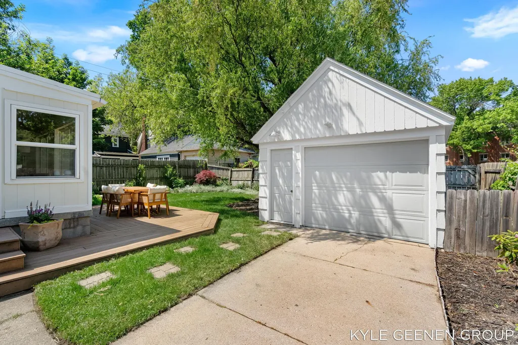 1347 Fisk Road SE Grand Rapids City MI 49506