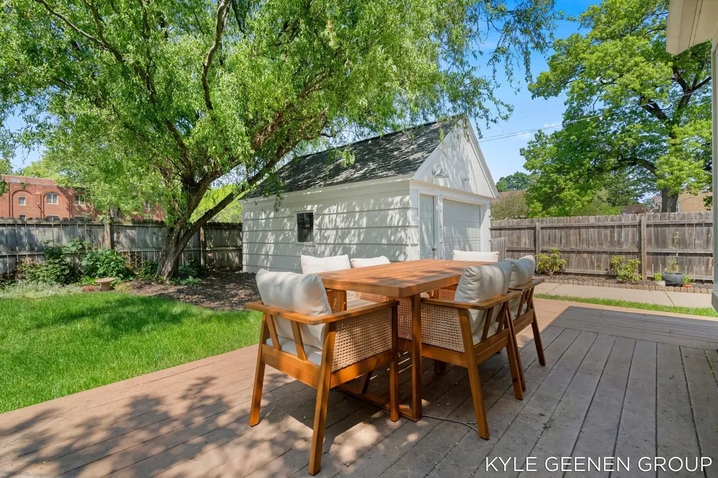 1347 Fisk Road SE Grand Rapids City MI 49506