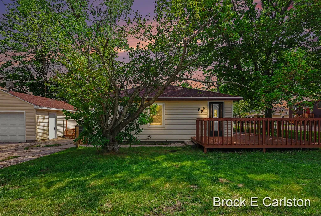 85 Lakeshore Boulevard Norton Shores City MI 49444
