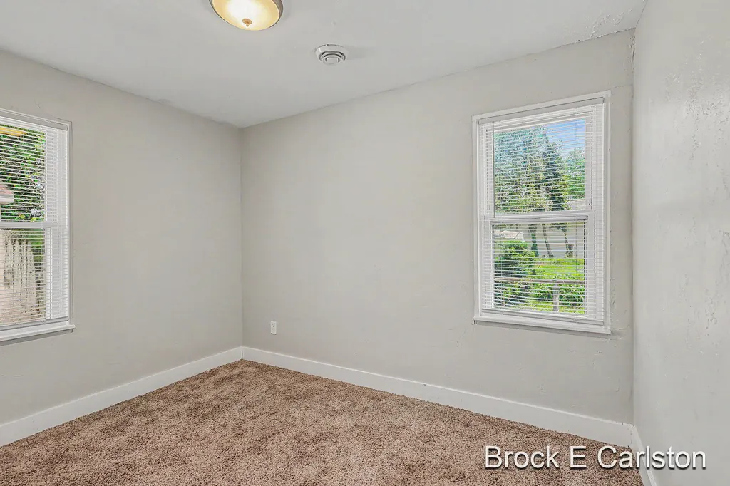 85 Lakeshore Boulevard Norton Shores City MI 49444