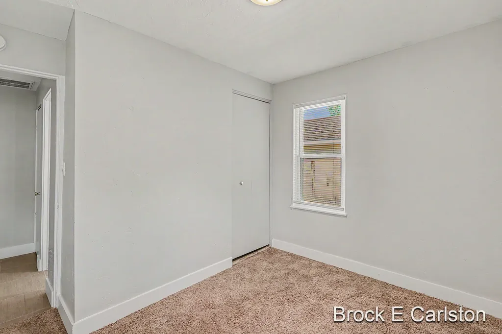 85 Lakeshore Boulevard Norton Shores City MI 49444