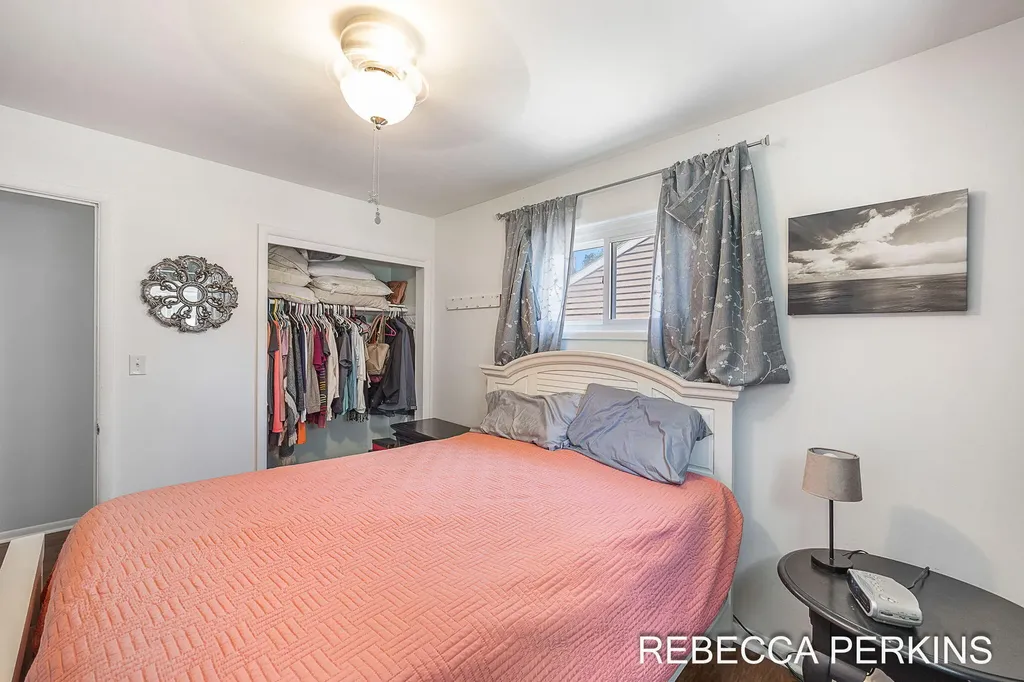 286 Dartmouth Avenue Holland City MI 49423