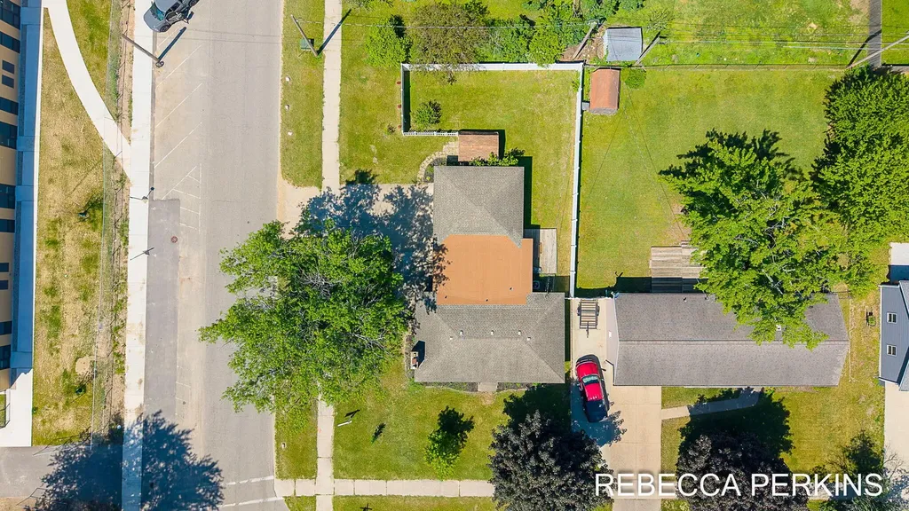 286 Dartmouth Avenue Holland City MI 49423