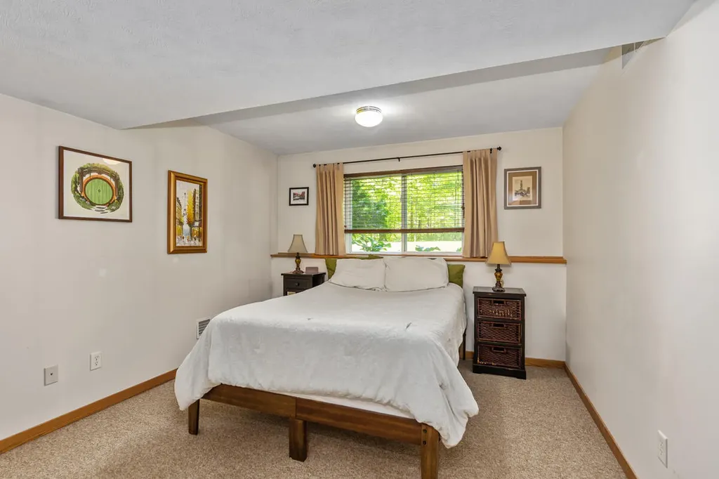 3977 Tall Grass East Court Park Township MI 49424
