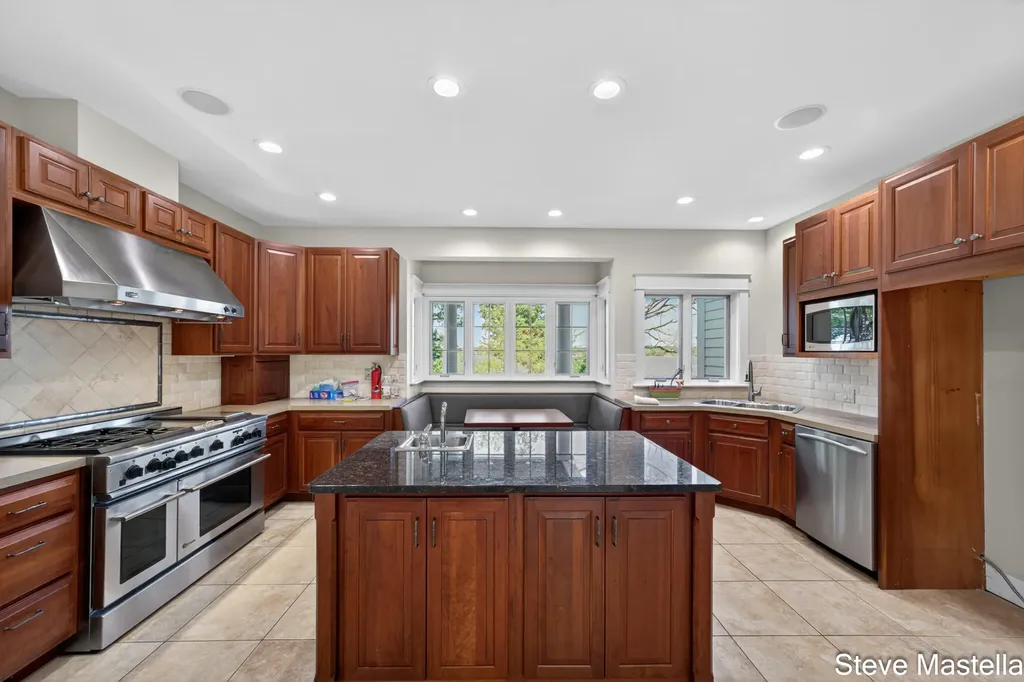 5592 S Shore Drive Fruitland Township MI 49461