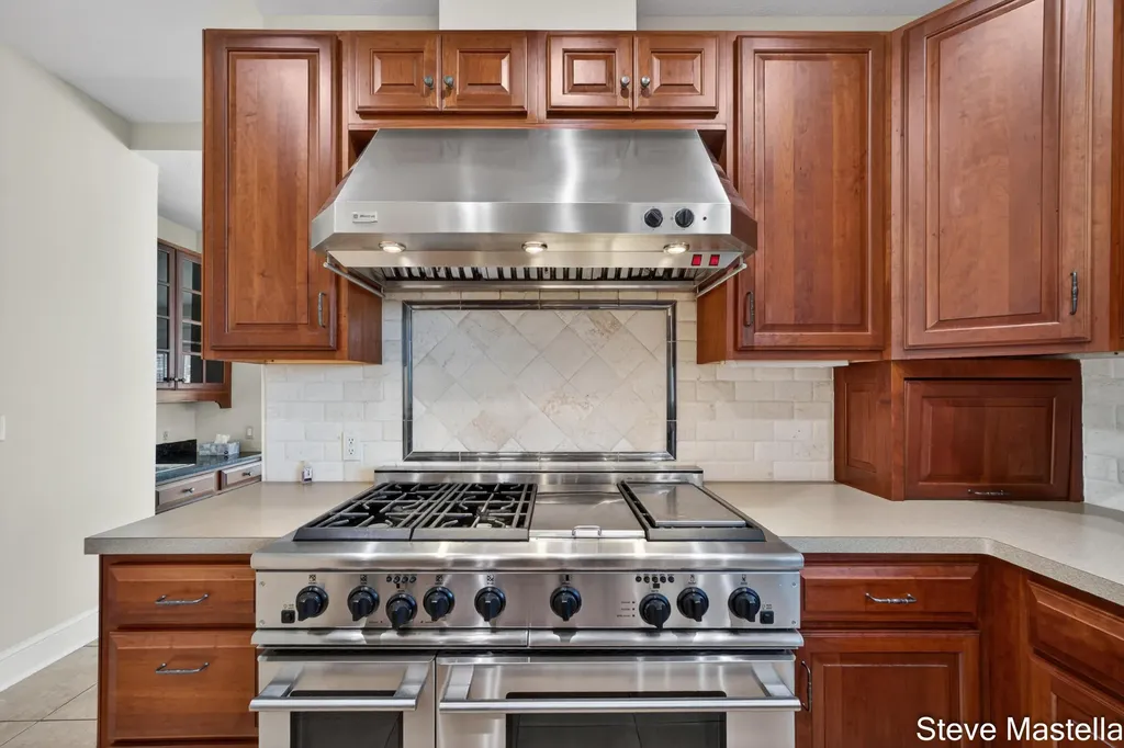 5592 S Shore Drive Fruitland Township MI 49461