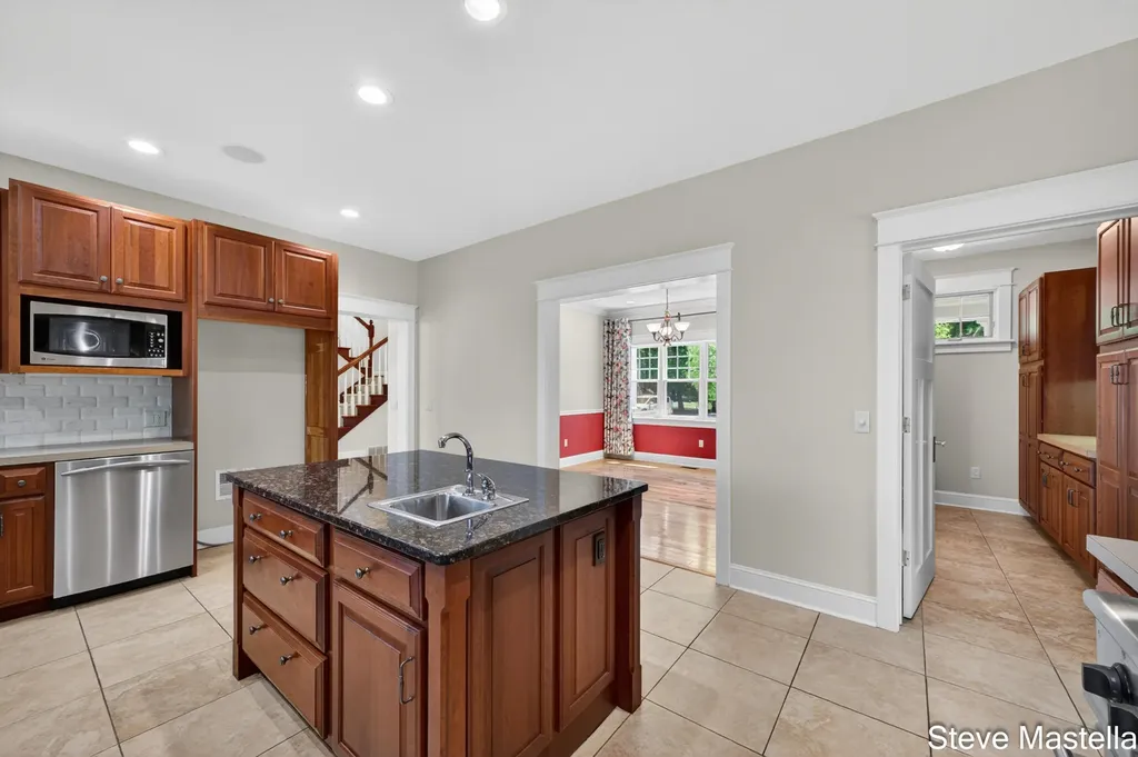 5592 S Shore Drive Fruitland Township MI 49461