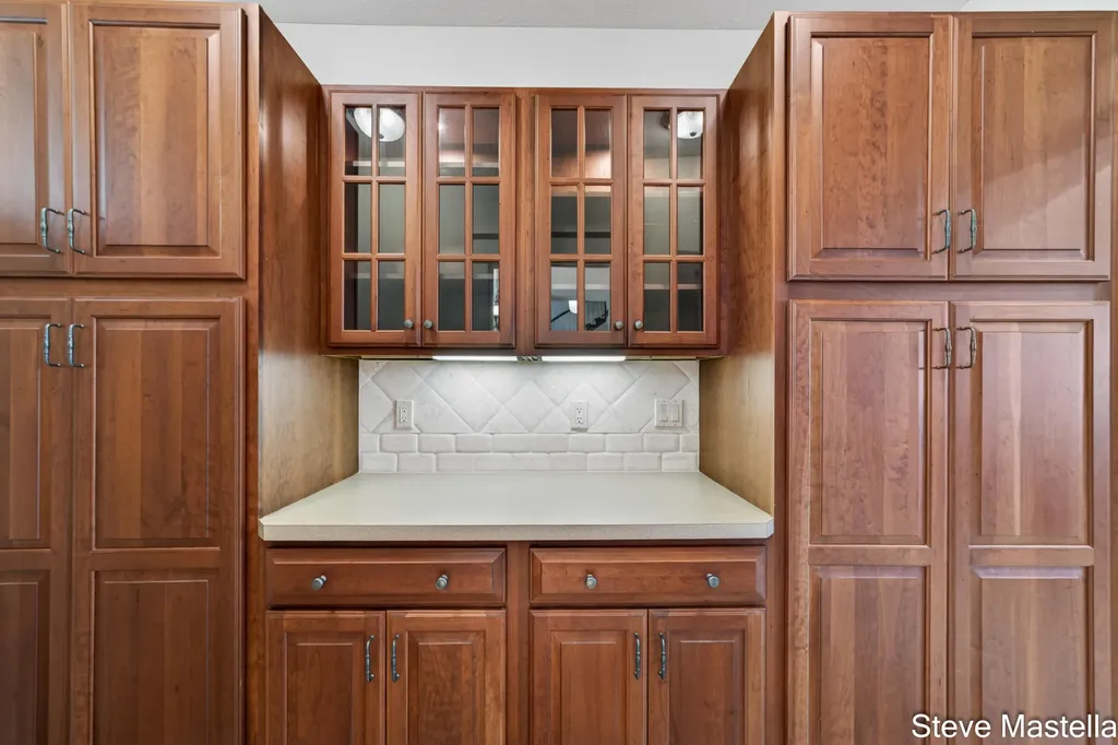 5592 S Shore Drive Fruitland Township MI 49461